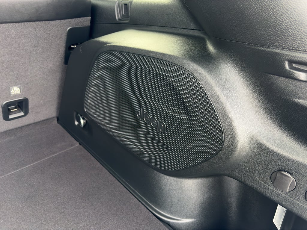 2022 Jeep Cherokee Latitude Lux 4x4