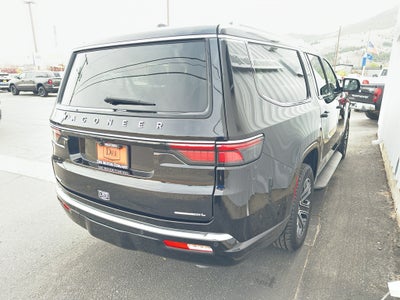 2023 Jeep Wagoneer L Series II 4x4
