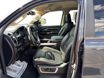2019 RAM 1500 Laramie Crew Cab 4x4 5'7" Box