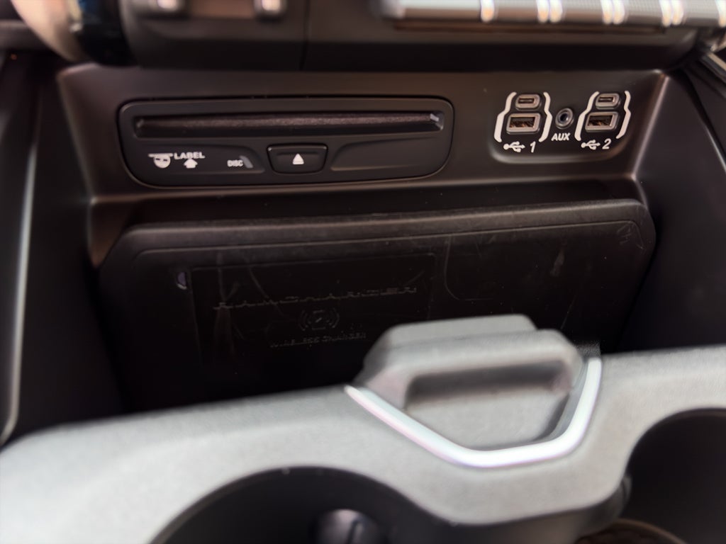 2019 RAM 1500 Laramie Crew Cab 4x4 6'4" Box
