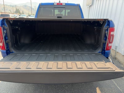 2019 RAM 1500 Laramie Crew Cab 4x4 6'4" Box
