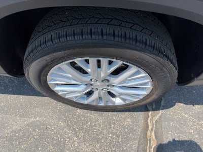 2024 GMC Acadia Elevation