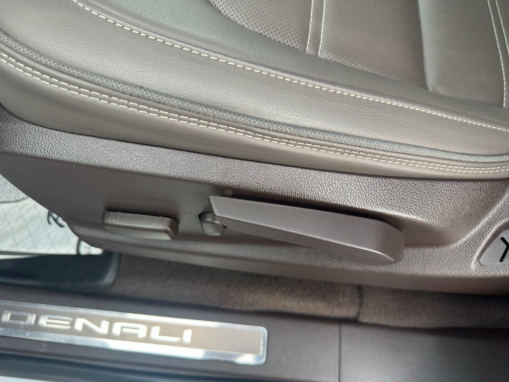 2022 GMC Canyon Denali