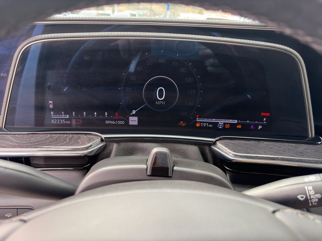 2022 Cadillac Escalade Premium Luxury