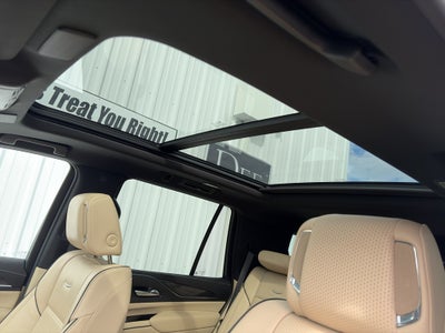 2022 Cadillac Escalade Premium Luxury