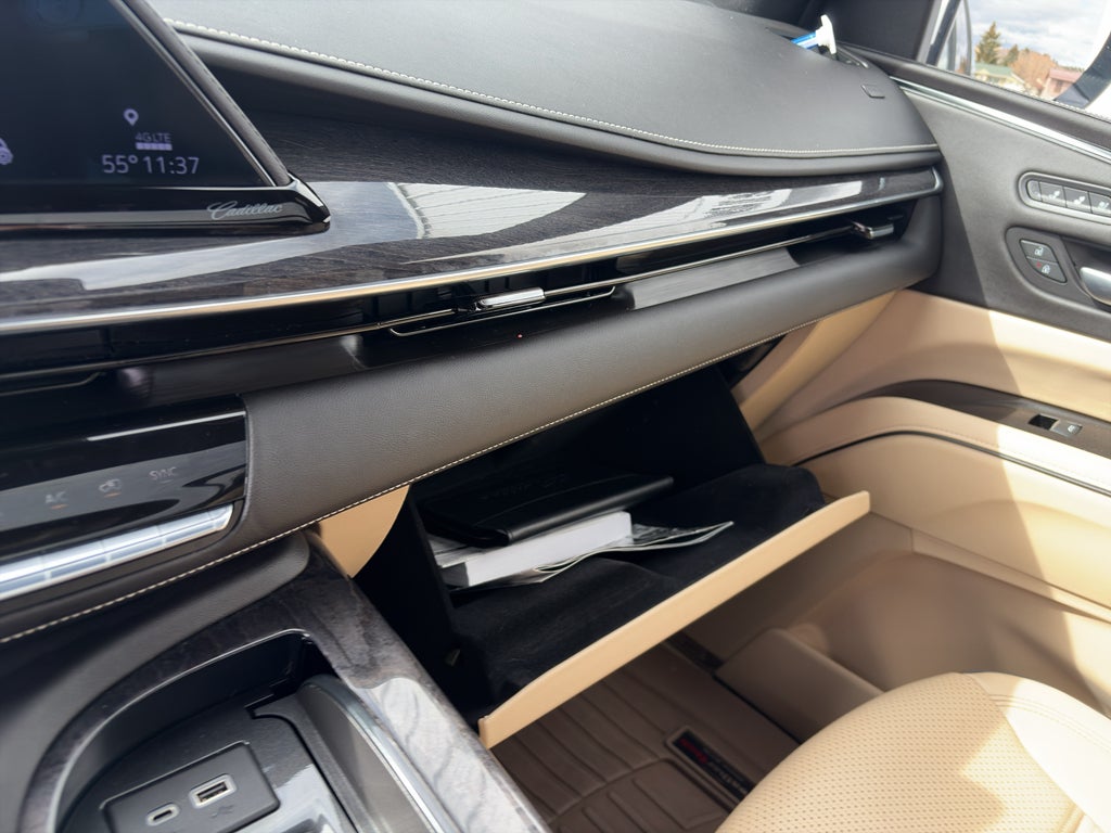 2022 Cadillac Escalade Premium Luxury