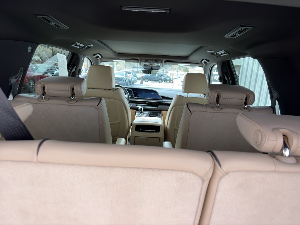 2022 Cadillac Escalade Premium Luxury