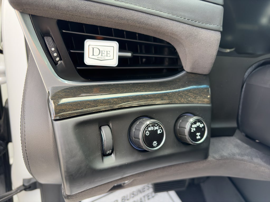 2019 Cadillac Escalade Platinum