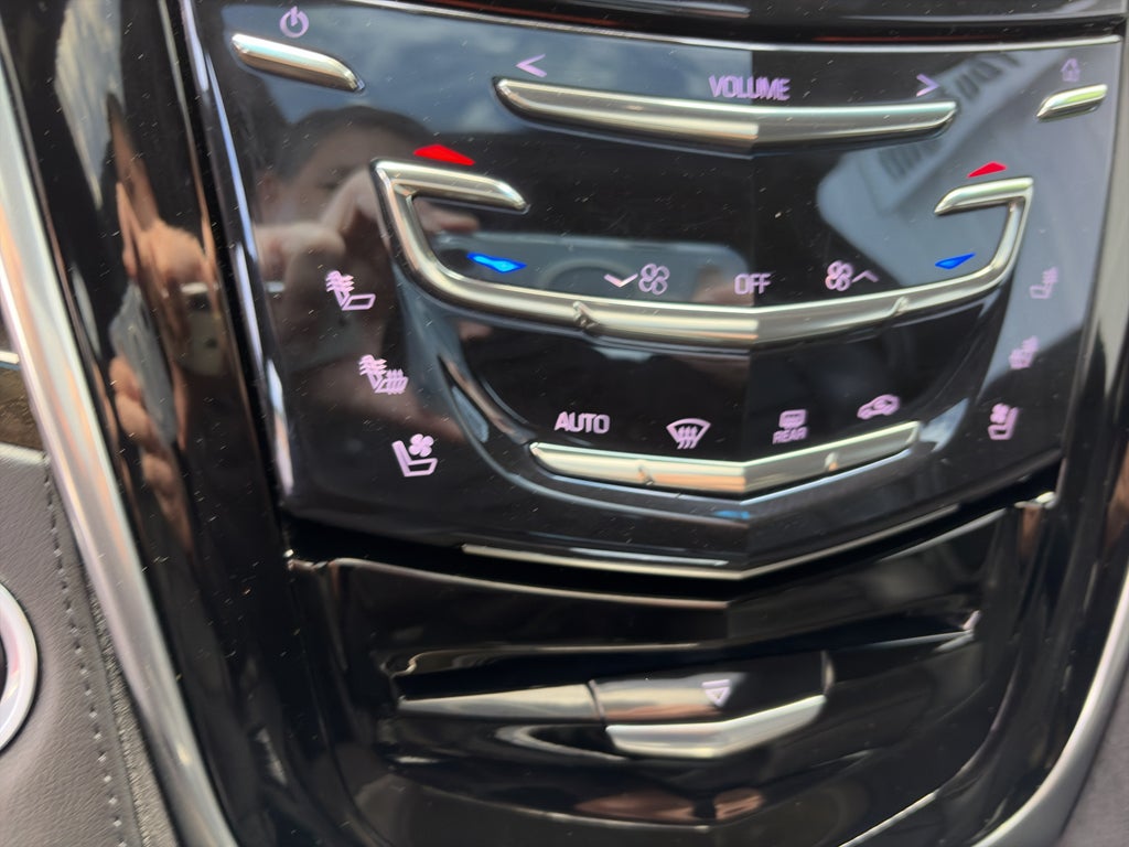 2019 Cadillac Escalade Platinum