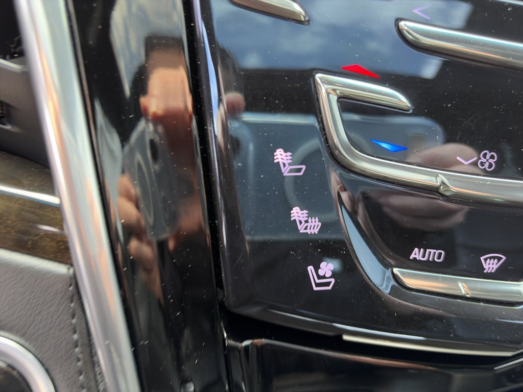 2019 Cadillac Escalade Platinum