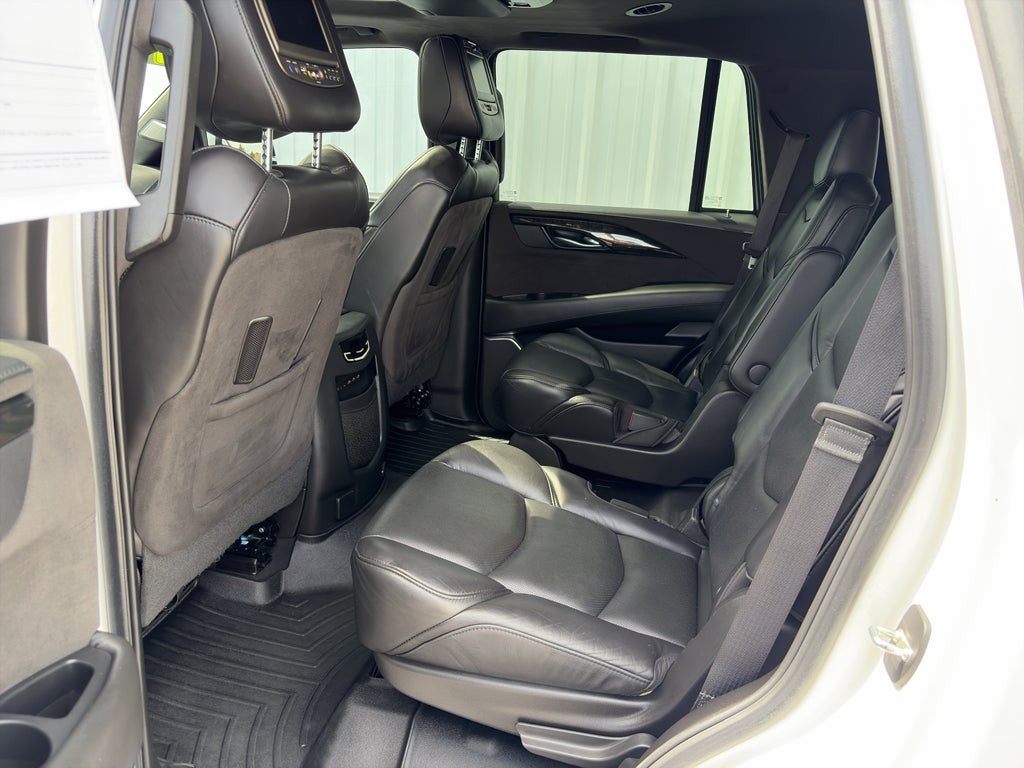 2019 Cadillac Escalade Platinum