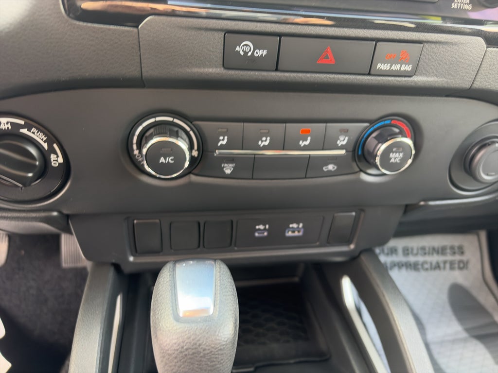 2024 Nissan Frontier SV