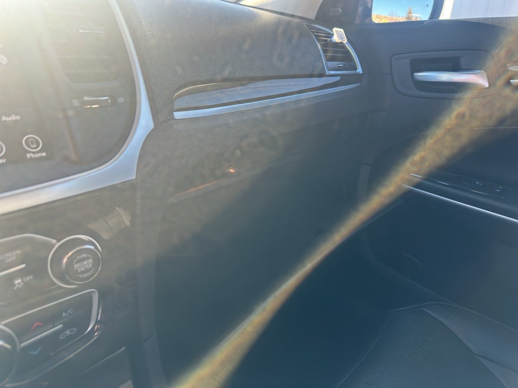 2018 Chrysler 300 Limited