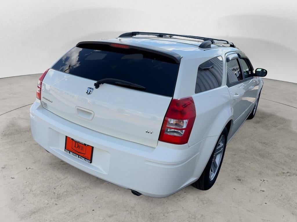 2005 Dodge Magnum RT