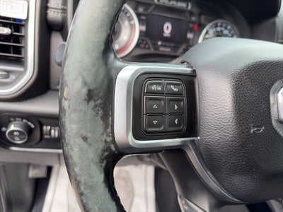 2019 RAM 3500 Laramie Crew Cab 4x4 8' Box