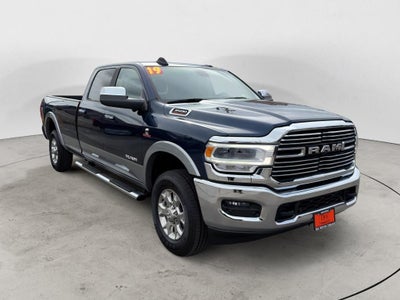 2019 RAM 3500 Laramie Crew Cab 4x4 8' Box
