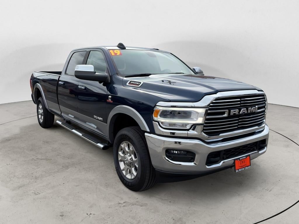 2019 RAM 3500 Laramie Crew Cab 4x4 8' Box