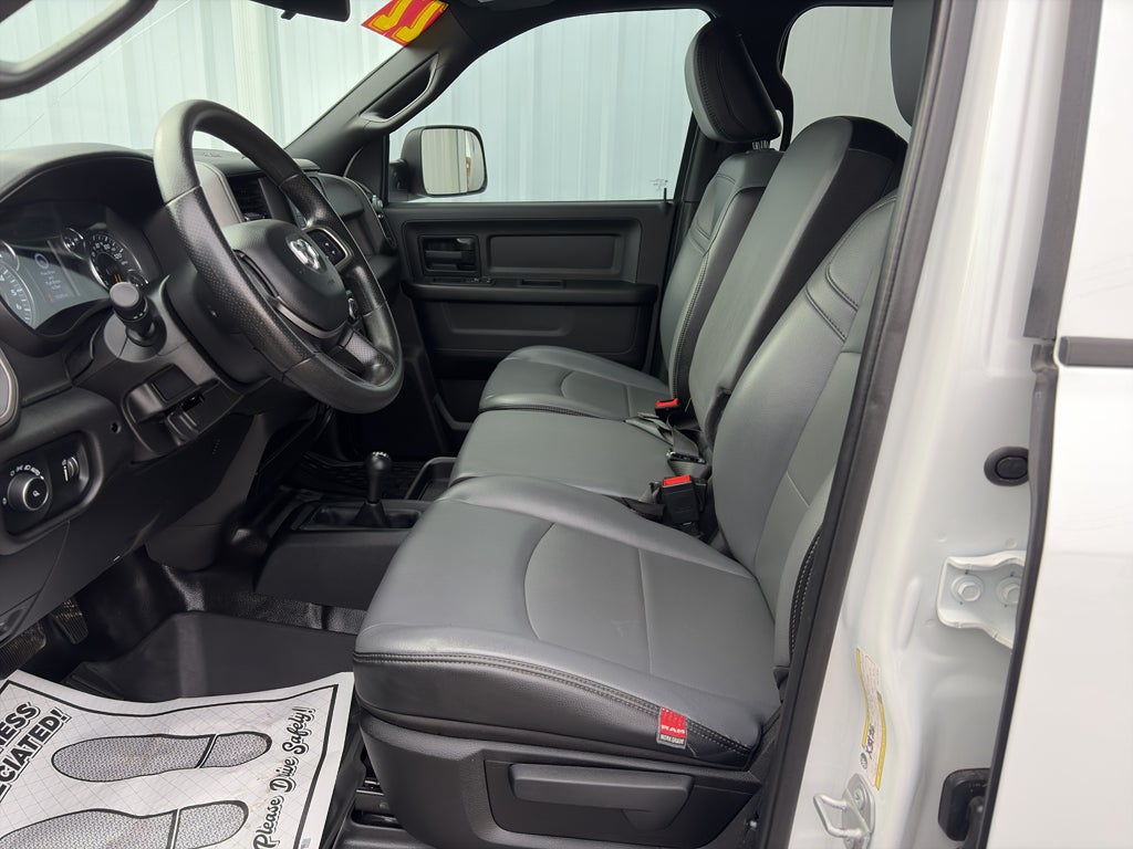 2022 RAM 2500 Tradesman Crew Cab 4x4 8' Box