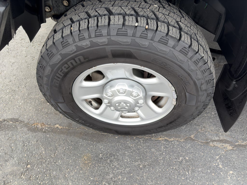 2022 RAM 2500 Tradesman Crew Cab 4x4 8' Box