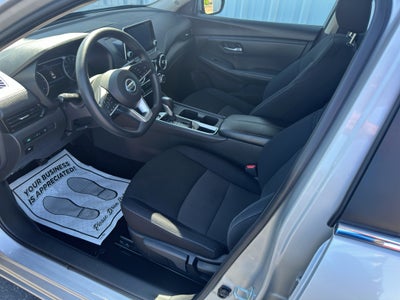 2023 Nissan Sentra SV Xtronic CVT