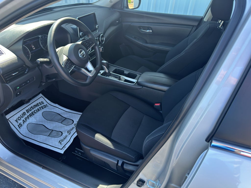 2023 Nissan Sentra SV Xtronic CVT