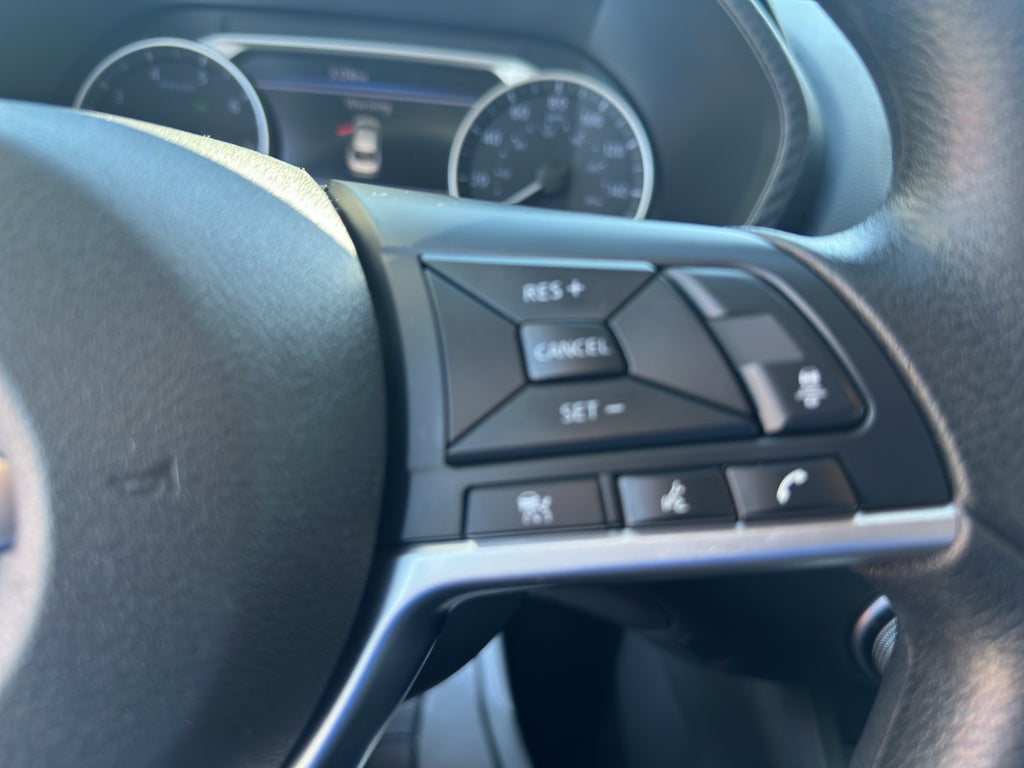 2023 Nissan Sentra SV Xtronic CVT