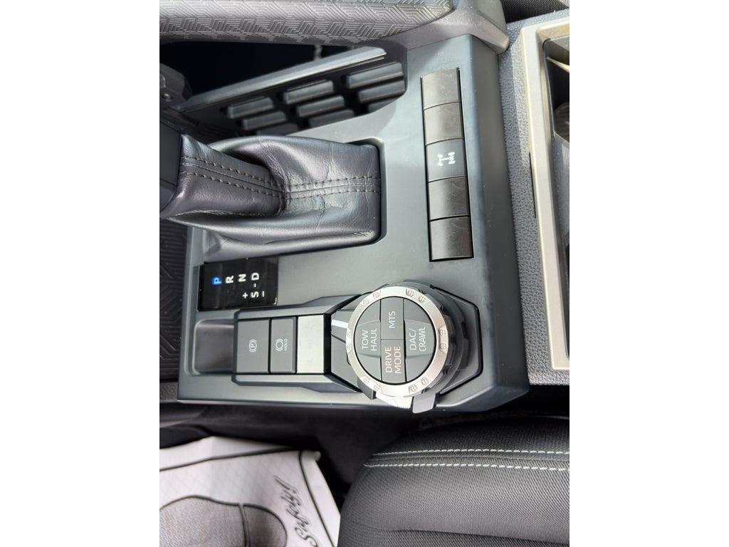 2024 Toyota Tacoma 4WD SR5