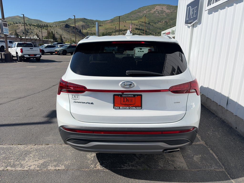 2022 Hyundai Santa Fe SE