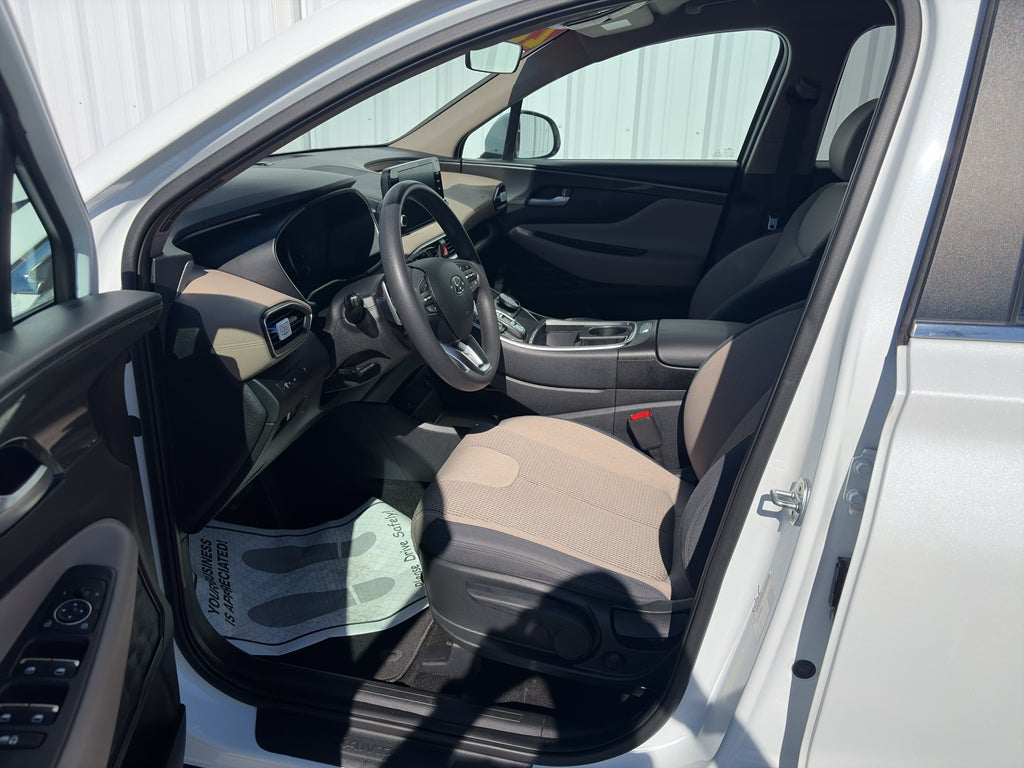 2022 Hyundai Santa Fe SE