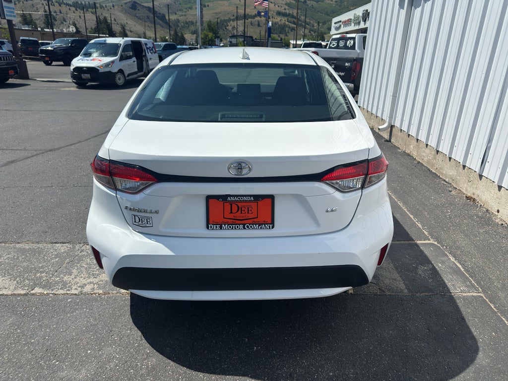 2022 Toyota Corolla LE